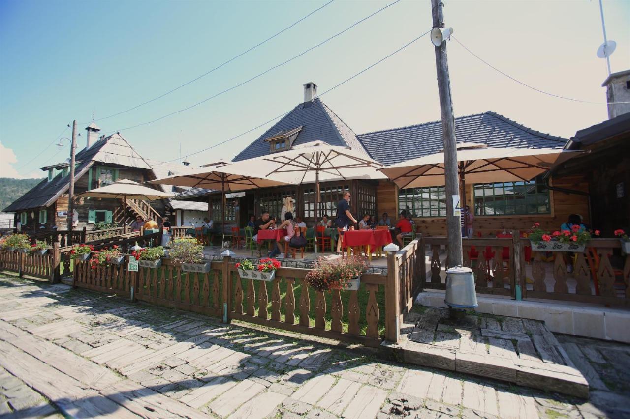 Mecavnik Resort موكرا غورا المظهر الخارجي الصورة